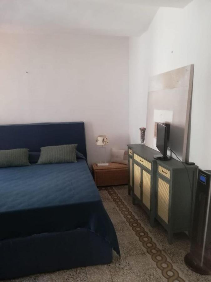 Orbetello Centro Storico Apartment Luaran gambar